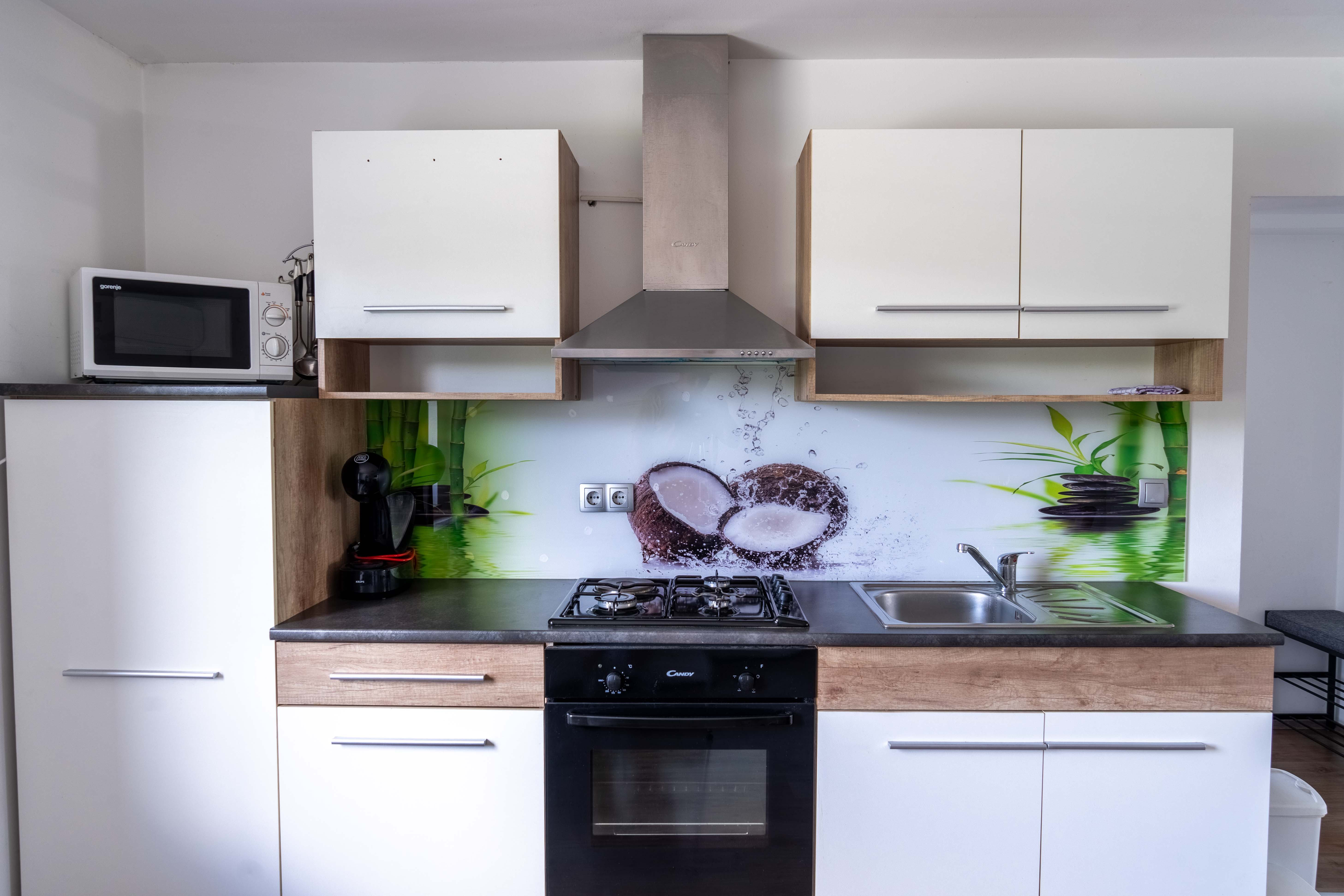 Apartma Family - Image 9