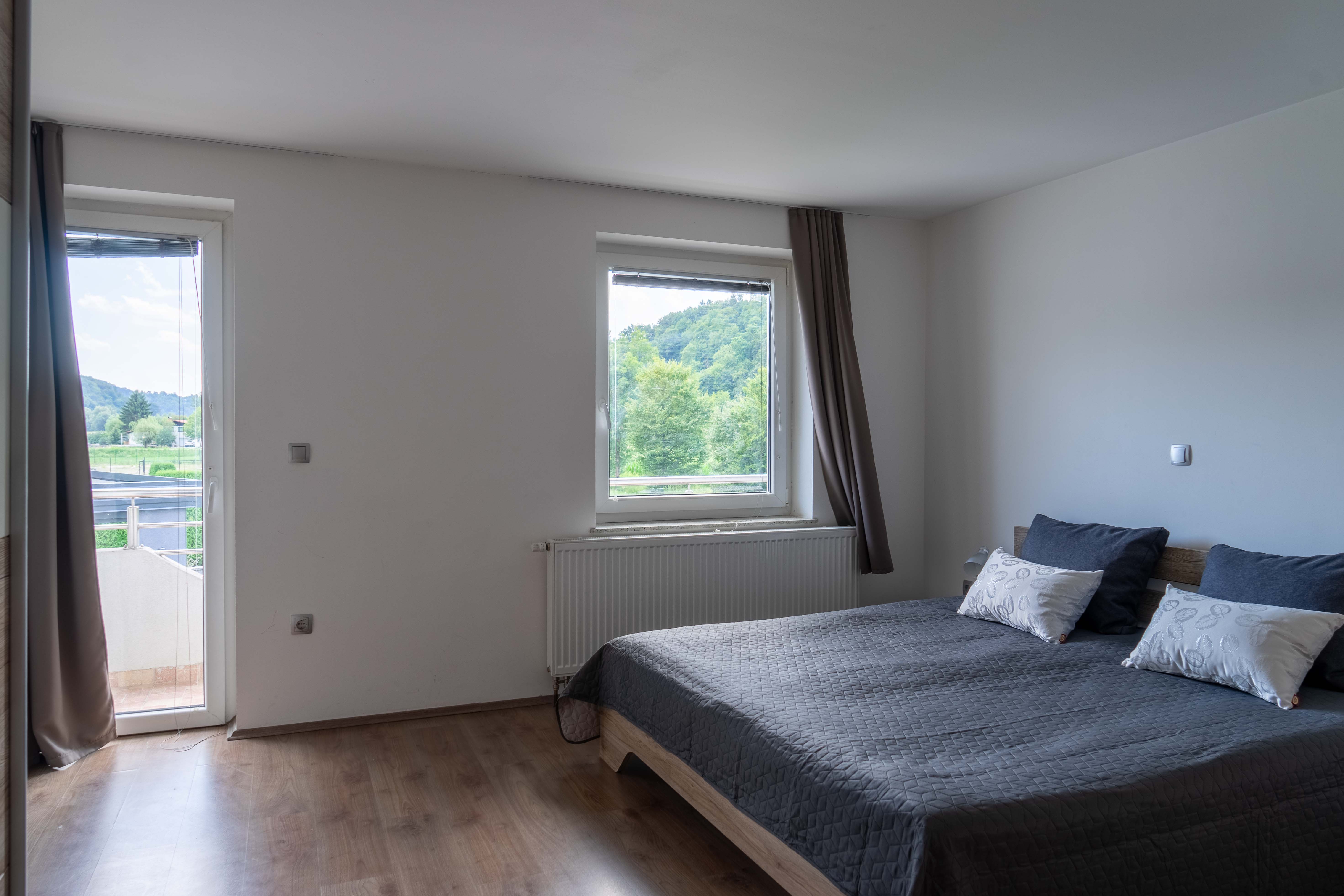 Apartma Family - Image 11